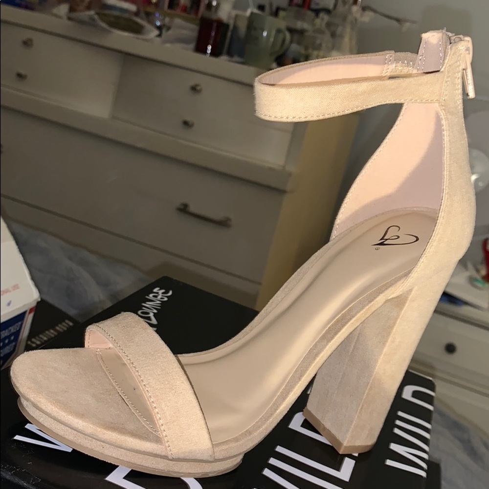 Windsor Natural Suede Heels